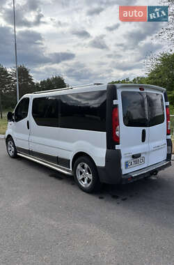 Минивэн Opel Vivaro 2007 в 
