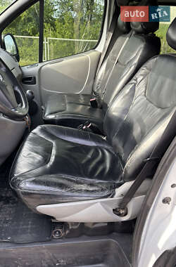 Минивэн Opel Vivaro 2007 в 