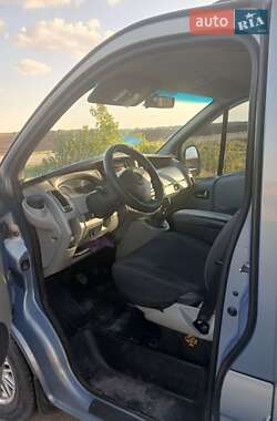 Минивэн Opel Vivaro 2008 в 
