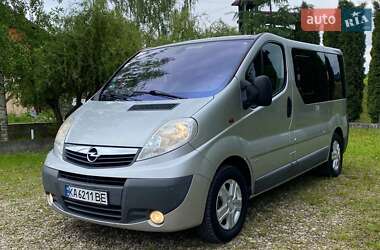 Мінівен Opel Vivaro 2007 в Коломиї