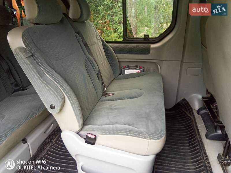 Мінівен Opel Vivaro 2010 в Дніпрі фото 5 Мінівен Opel Vivaro 2010 в Дніпрі