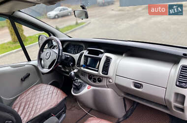 Минивэн Opel Vivaro 2005 в 