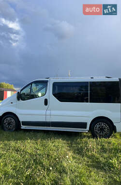 Мінівен Opel Vivaro 2007 в 