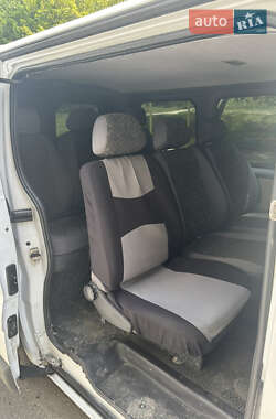 Минивэн Opel Vivaro 2006 в 