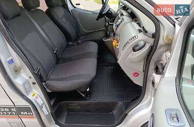 Мінівен Opel Vivaro 2009 в 