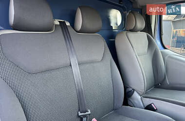 Вантажний фургон Opel Vivaro 2014 в 