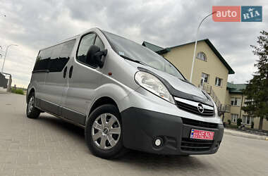 Мінівен Opel Vivaro 2013 в 