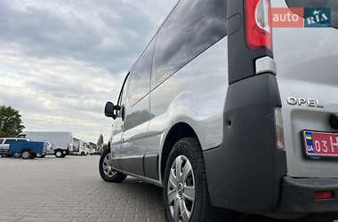Мінівен Opel Vivaro 2013 в 