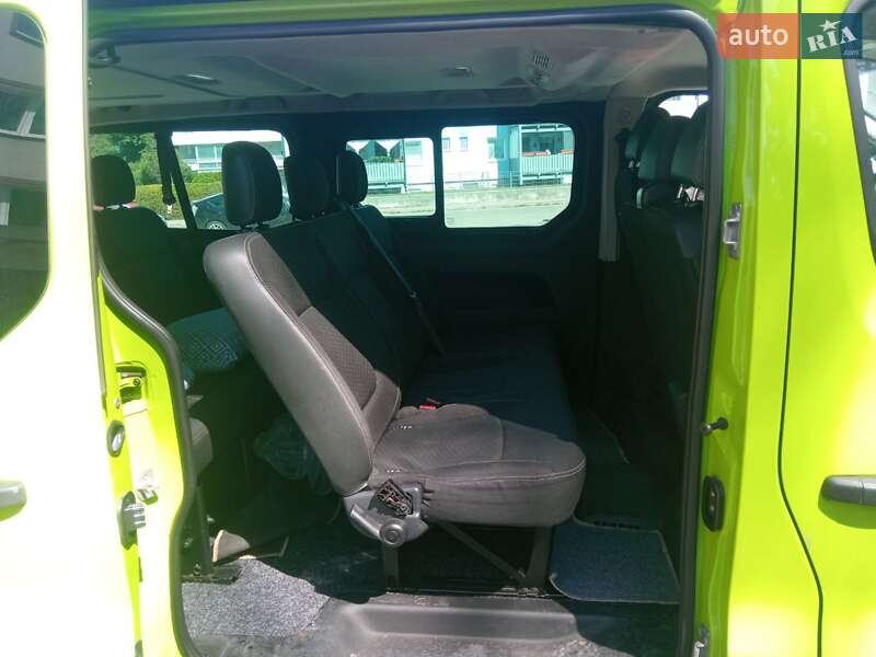 Мінівен Opel Vivaro 2017 в Вінниці