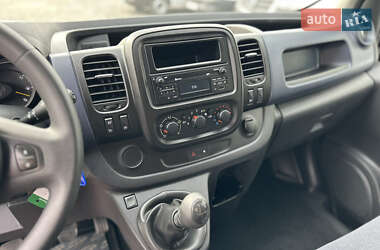 Вантажний фургон Opel Vivaro 2016 в 