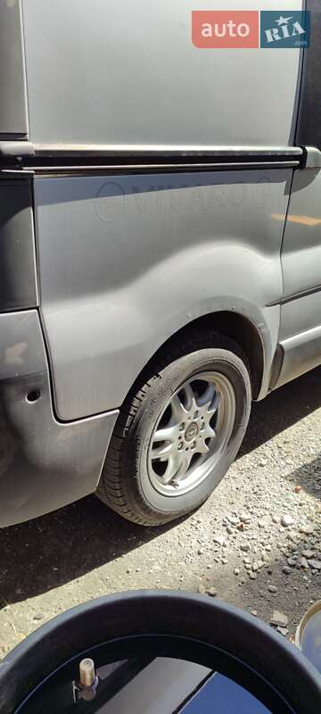 Минивэн Opel Vivaro 2007 в Черновцах