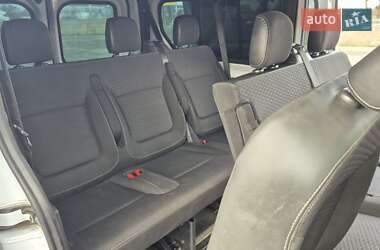 Мінівен Opel Vivaro 2015 в 