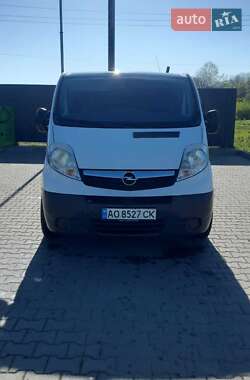 Минивэн Opel Vivaro 2011 в 