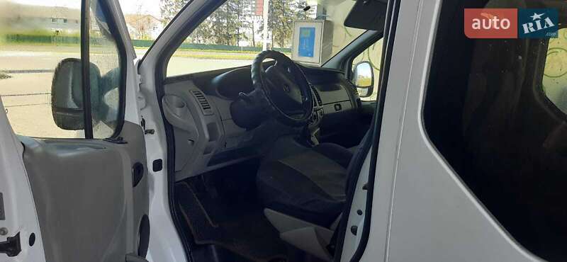 Минивэн Opel Vivaro 2011 в Коломые
