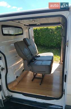 Грузовой фургон Opel Vivaro 2006 в 