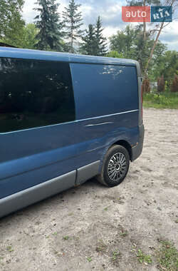 Вантажопасажирський фургон Opel Vivaro 2007 в 