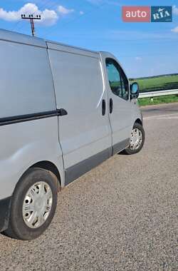Вантажний фургон Opel Vivaro 2006 в 