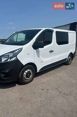 Минивэн Opel Vivaro 2015 в 
