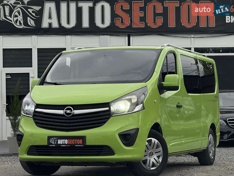 Opel Vivaro 2015