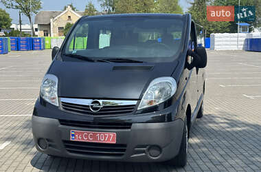 Мінівен Opel Vivaro 2013 в 