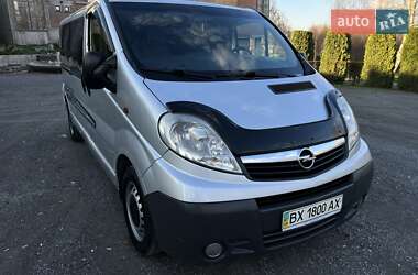 Мінівен Opel Vivaro 2011 в 