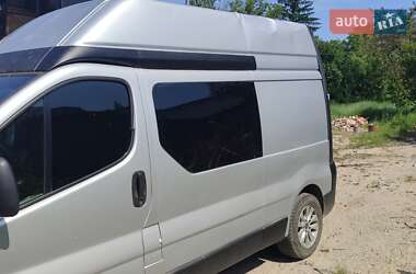 Минивэн Opel Vivaro 2004 в 