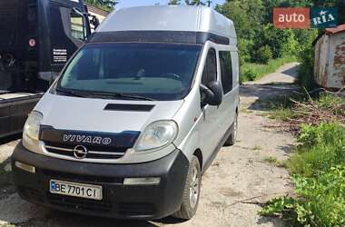 Минивэн Opel Vivaro 2004 в 