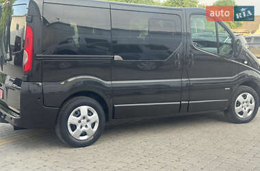 Мінівен Opel Vivaro 2013 в 