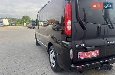 Мінівен Opel Vivaro 2013 в 