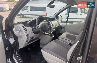 Мінівен Opel Vivaro 2013 в 