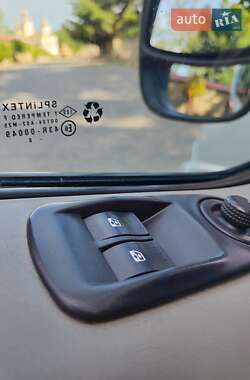 Минивэн Opel Vivaro 2008 в 