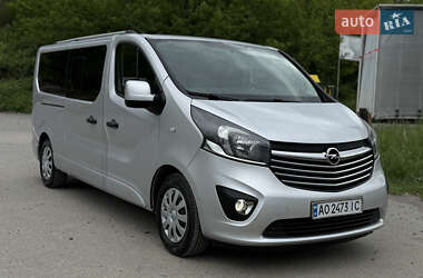 Минивэн Opel Vivaro 2015 в 