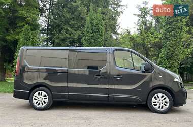 Минивэн Opel Vivaro 2016 в 