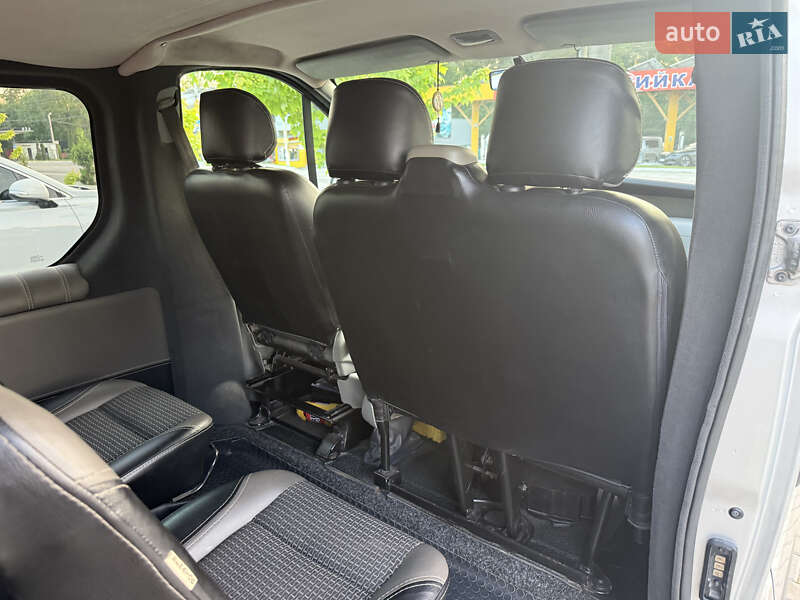 Минивэн Opel Vivaro 2006 в Тернополе