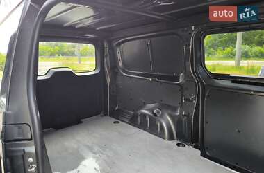 Грузовой фургон Opel Vivaro 2022 в 