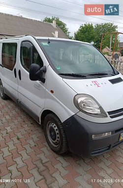 Минивэн Opel Vivaro 2005 в Черновцах