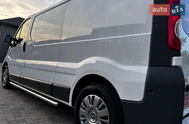 Грузовой фургон Opel Vivaro 2014 в 