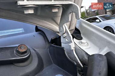Грузовой фургон Opel Vivaro 2014 в 