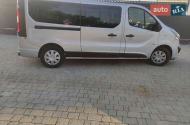 Минивэн Opel Vivaro 2015 в Львове