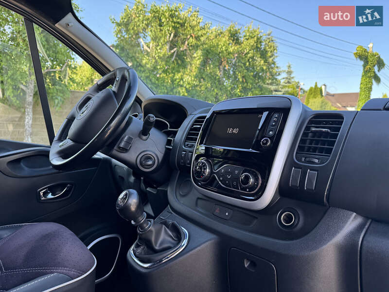 Минивэн Opel Vivaro 2018 в Киеве фото 21 Минивэн Opel Vivaro 2018 в Киеве