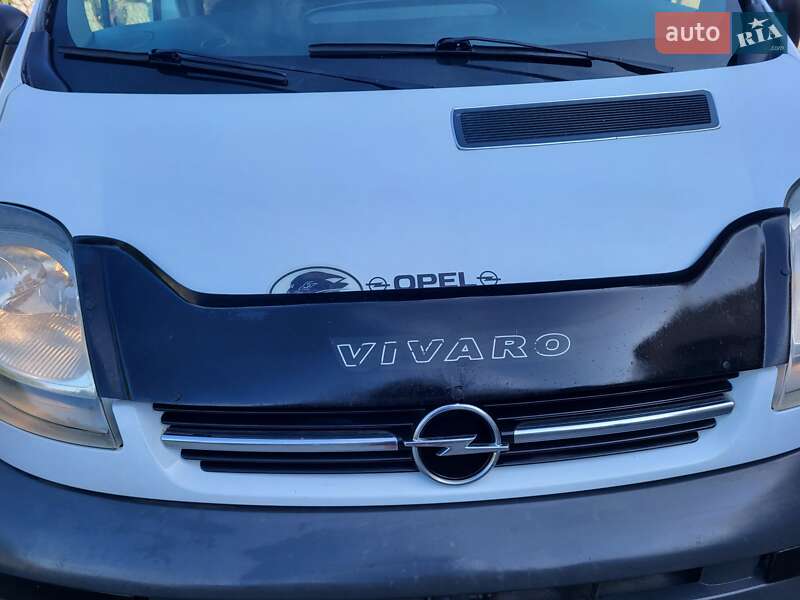 Мінівен Opel Vivaro 2002 в Хмельницькому