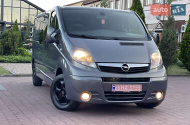 Мінівен Opel Vivaro 2014 в Стрию