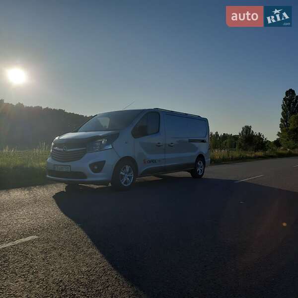 Вантажний фургон Opel Vivaro 2016 в Ніжині фото 12 Вантажний фургон Opel Vivaro 2016 в Ніжині