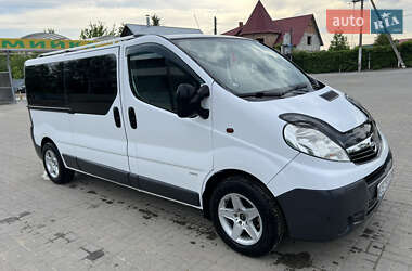 Минивэн Opel Vivaro 2007 в Сторожинце