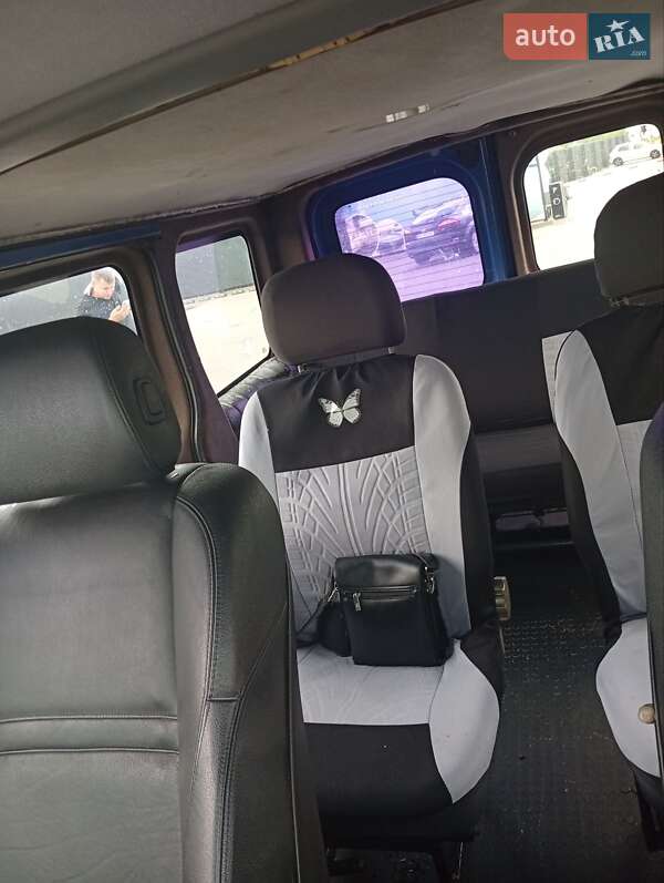 Минивэн Opel Vivaro 2001 в Львове