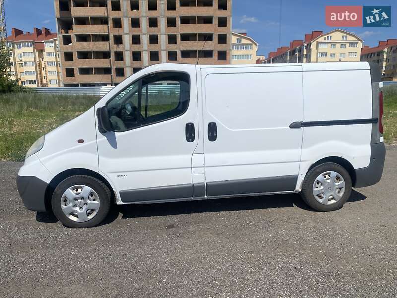 Інші вантажівки Opel Vivaro 2012 в Софіївській Борщагівці