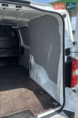Грузовой фургон Opel Vivaro 2020 в 