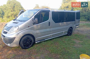 Минивэн Opel Vivaro 2011 в Мостиске
