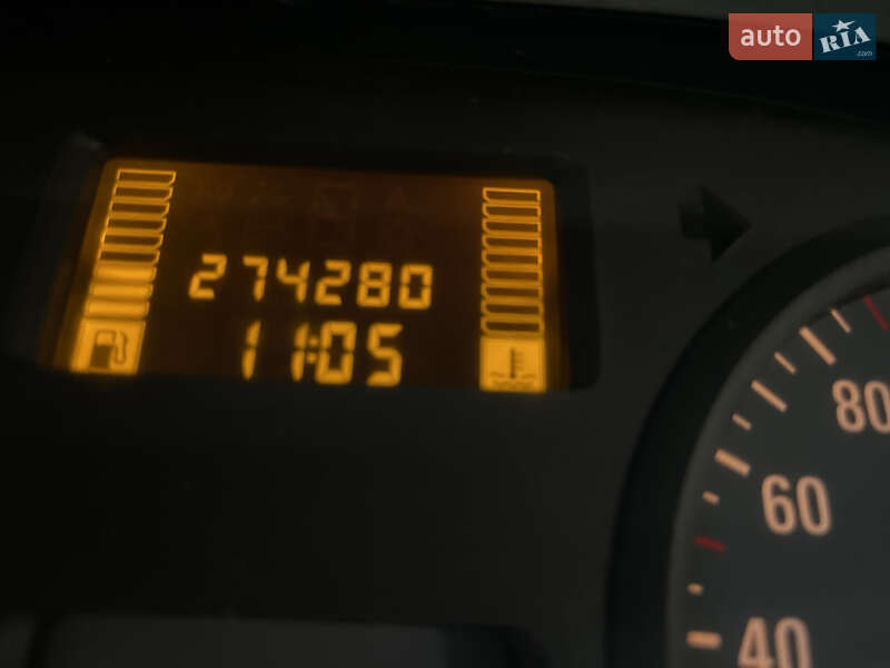 Минивэн Opel Vivaro 2009 в Могилев-Подольске