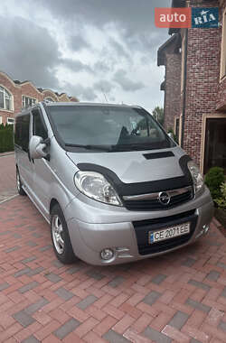 Минивэн Opel Vivaro 2012 в Черновцах